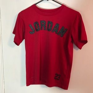 Jordan youth M dri fit tee